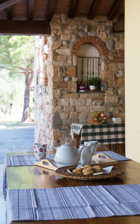 Agriturismo Poggetto Larciano Bagian luar foto