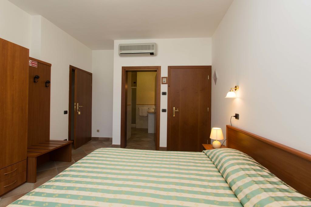 Agriturismo Poggetto Larciano Bagian luar foto