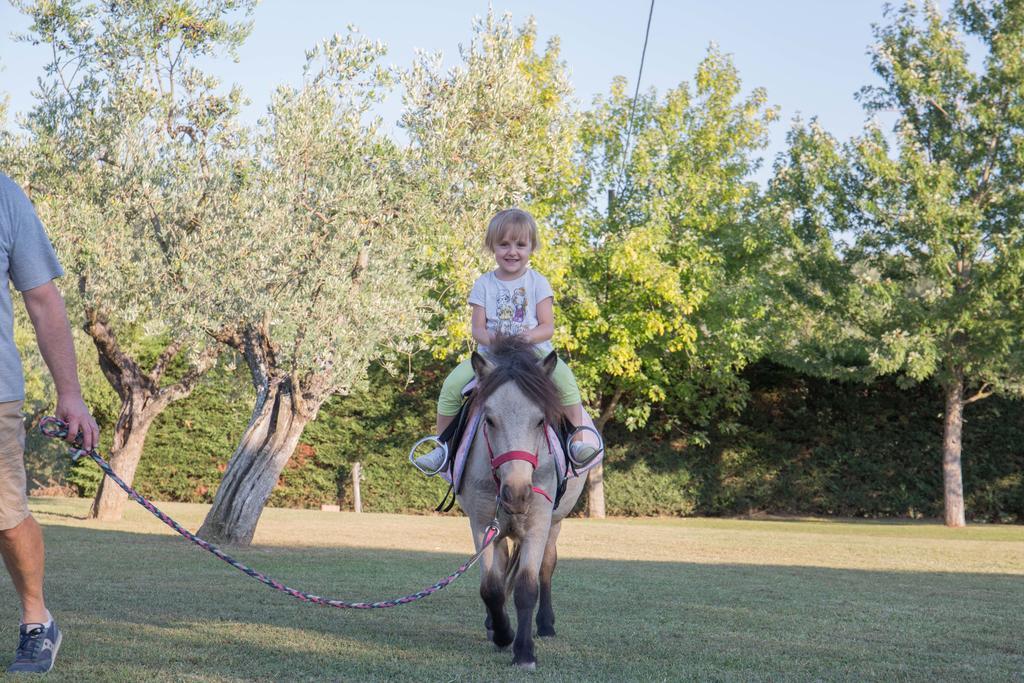 Agriturismo Poggetto Larciano Bagian luar foto