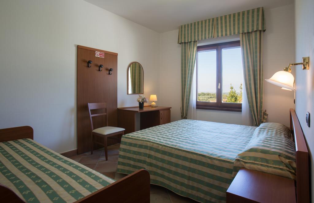 Agriturismo Poggetto Larciano Bagian luar foto